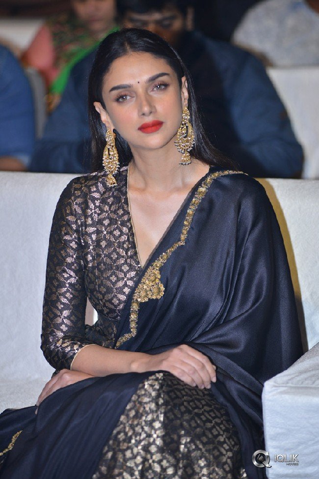 Aditi-Rao-Hydari-at-Antariksham-Pre-Release-Event